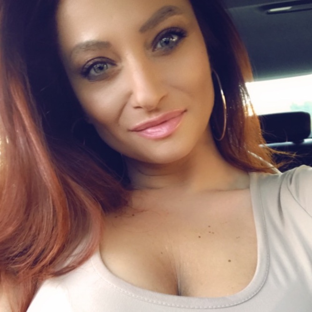 Meet your Posher, Sabina